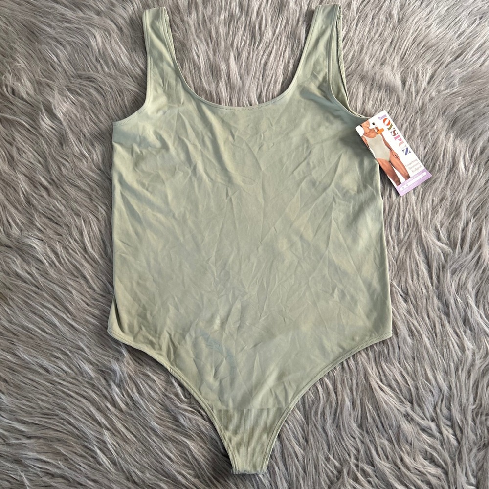 Joyspun Smoothing Seamless Bodysuit Women's Size Large 12-14 Green Seamless Soft